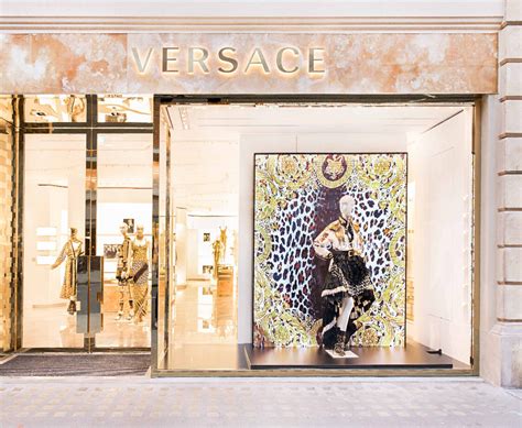 versace boutique korea